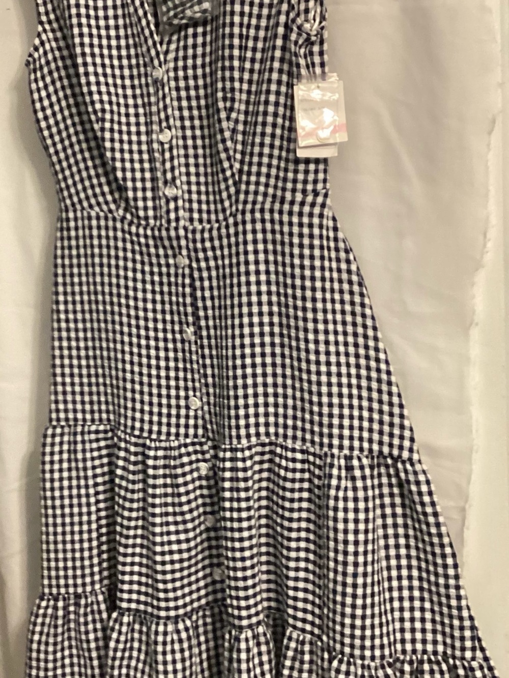 Melonie Black & white gingham button up dress  bottom ruffle cloth belt unworn